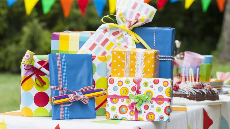 party tips - gift considerations